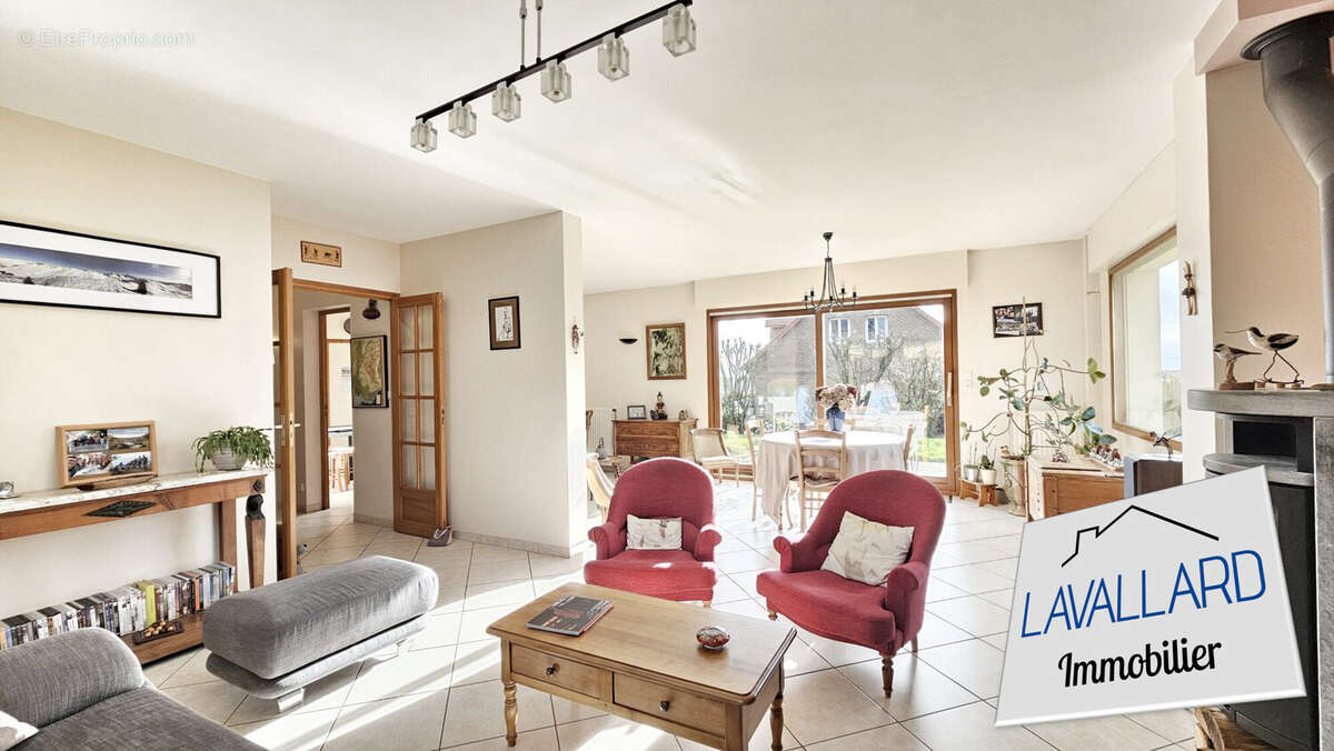 Maison à VILLERS-BOCAGE