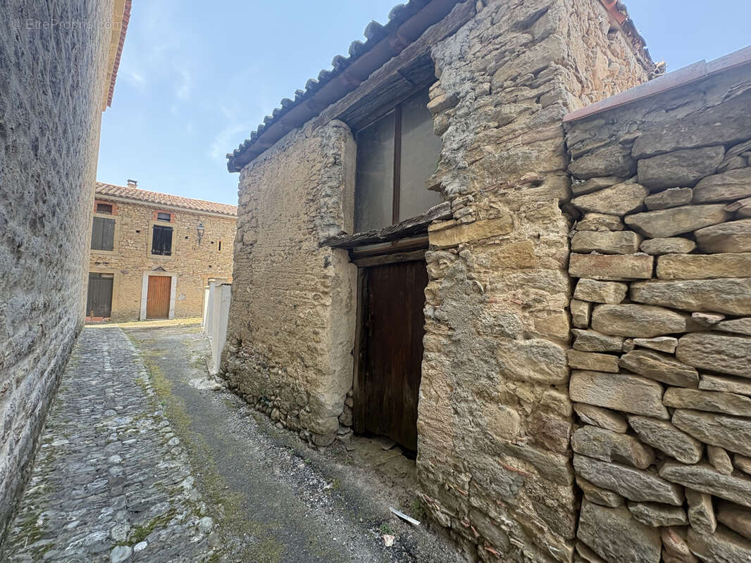 Proche limoux- maison de village de 80m2 avec grange - photo 14