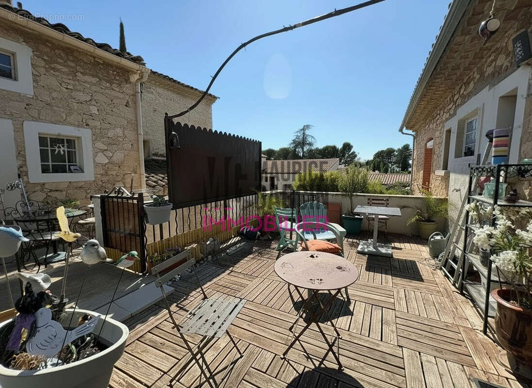Maison 128 m² à Saint-Didier  - photo 9