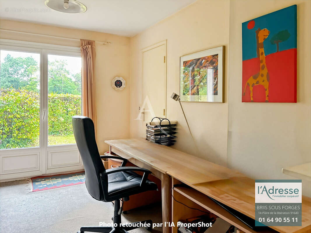 Maison à FONTENAY-LES-BRIIS