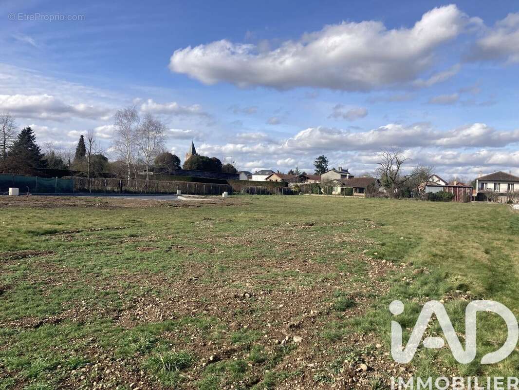 Photo 2 - Terrain à PUJO