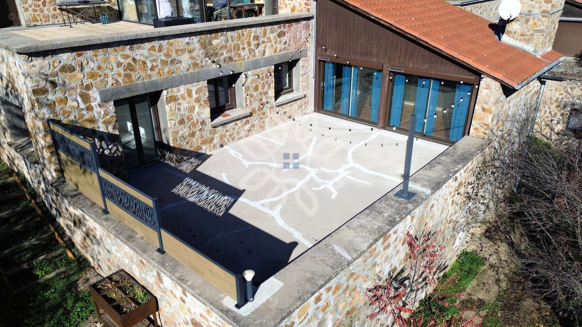 Maison à VIEILLE-BRIOUDE