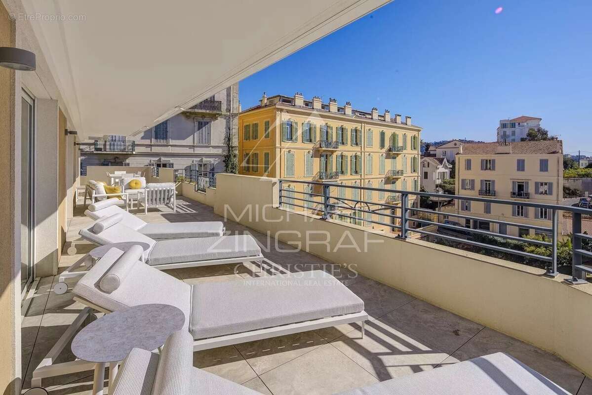 Cannes - Proche centre-ville - Penthouse 172 m² - photo 5