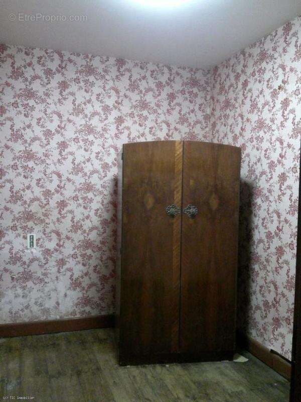 Maison De Campagne Avec Une Deuxième Maison Et D'Autres Dépendances - photo 18