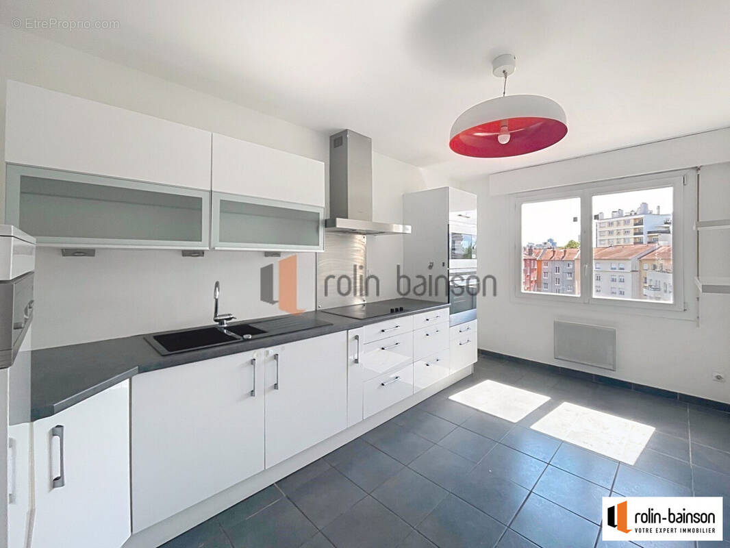 Appartement à VILLEURBANNE