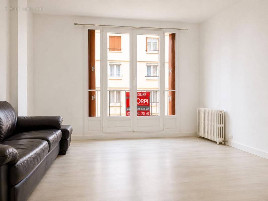 Appartement à CHARENTON-LE-PONT