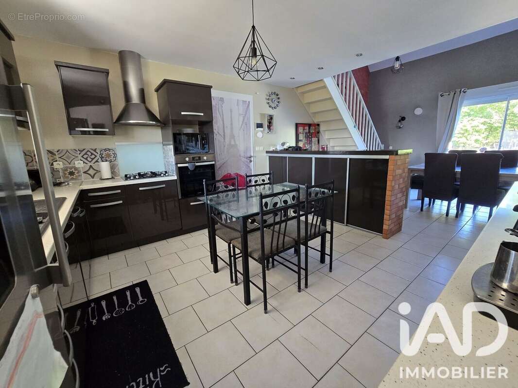 Maison 170 m² à Mezieres-En-Brenne  - photo 6