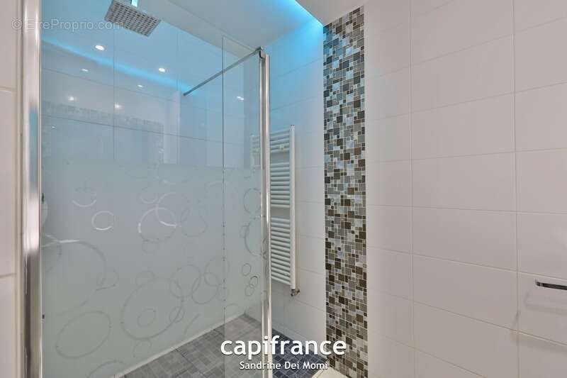 Appartement à TASSIN-LA-DEMI-LUNE
