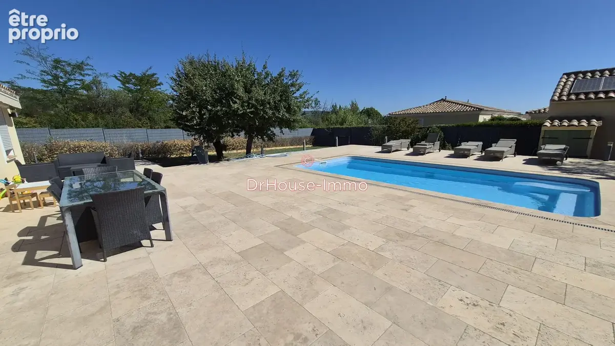 Maison 5 pièces 155 m² à vendre à Le Luc (83340) - photo 8