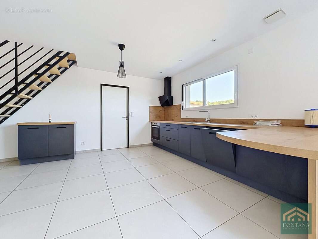 Maison 105 m² à Enval  - photo 6