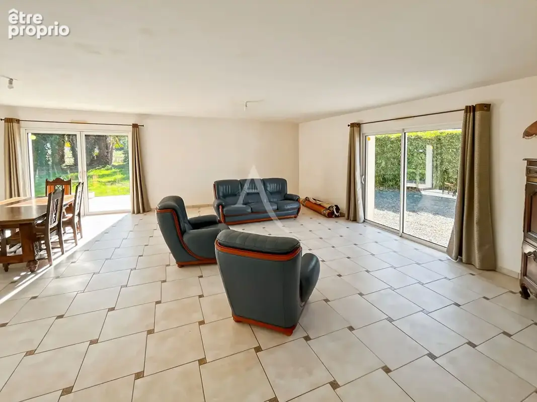 A vendre - maison - challans - photo 2