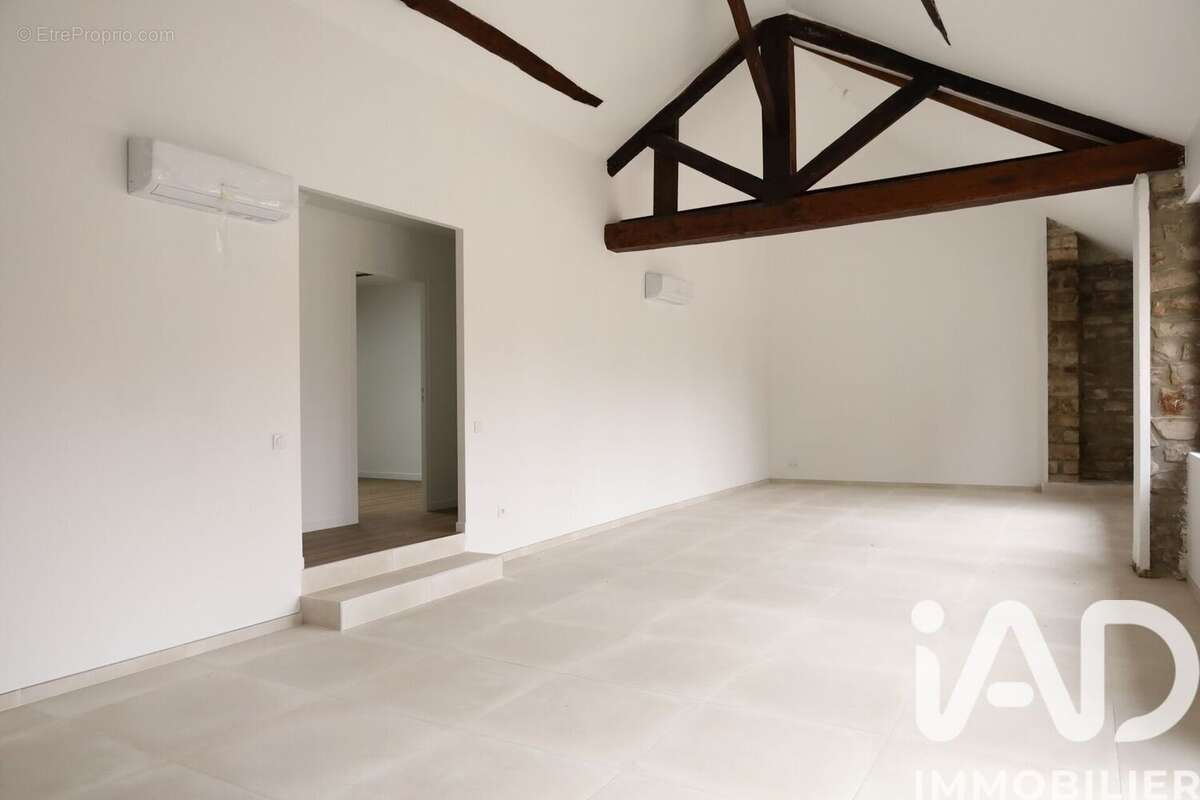 Photo 2 - Maison à ARPAJON