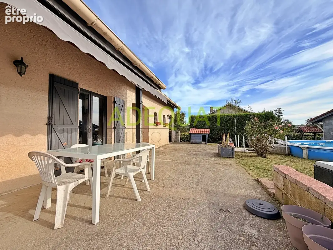 Maison de plain pied avec double garage - photo 4