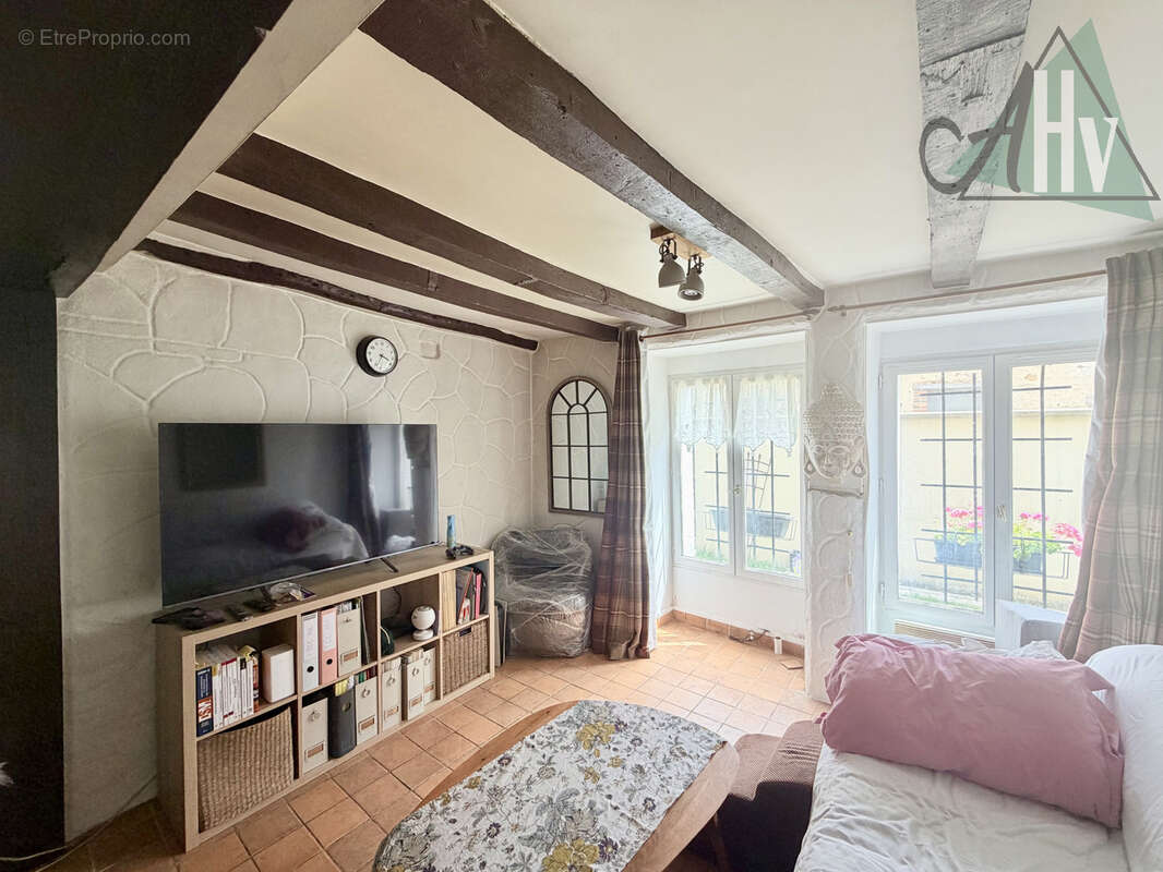 Maison - 2 chambres - 70 m2 - photo 10