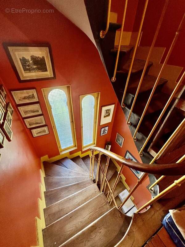 Maison à MONT-SAINT-AIGNAN