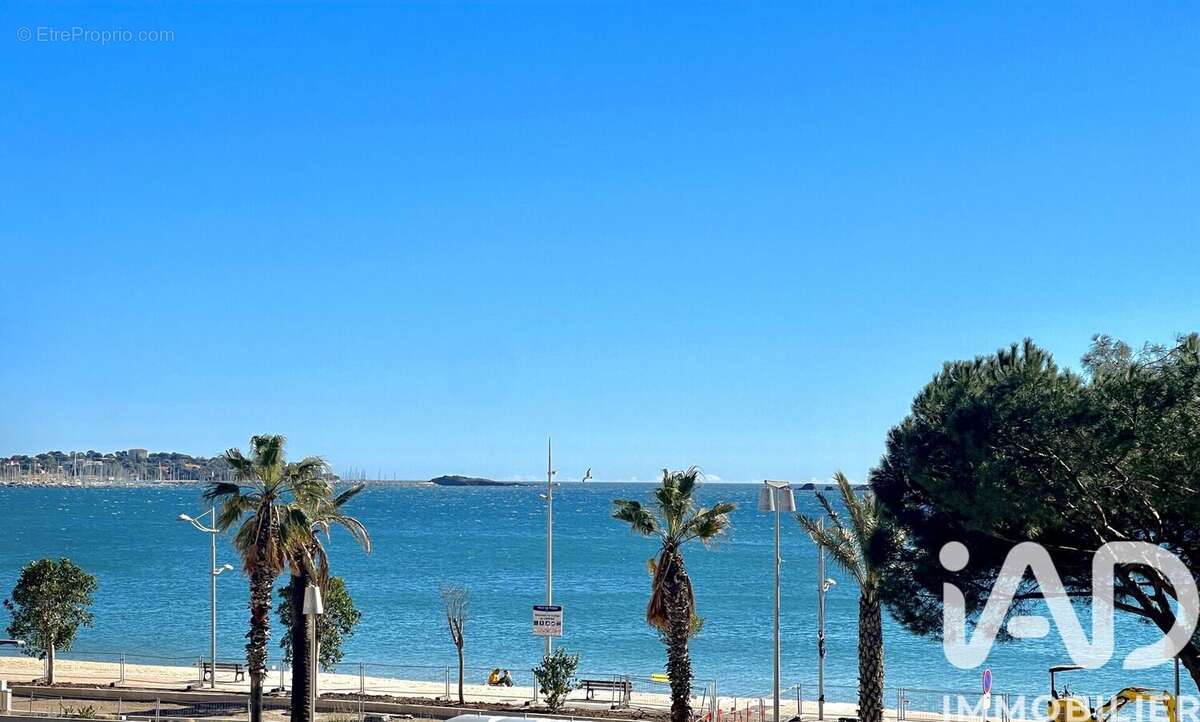 Photo 2 - Appartement à FREJUS