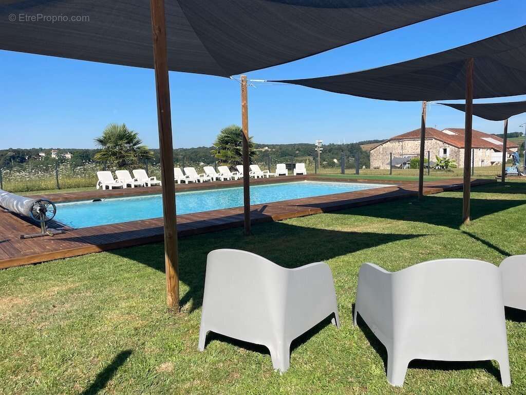 Maison à AVAILLES-LIMOUZINE