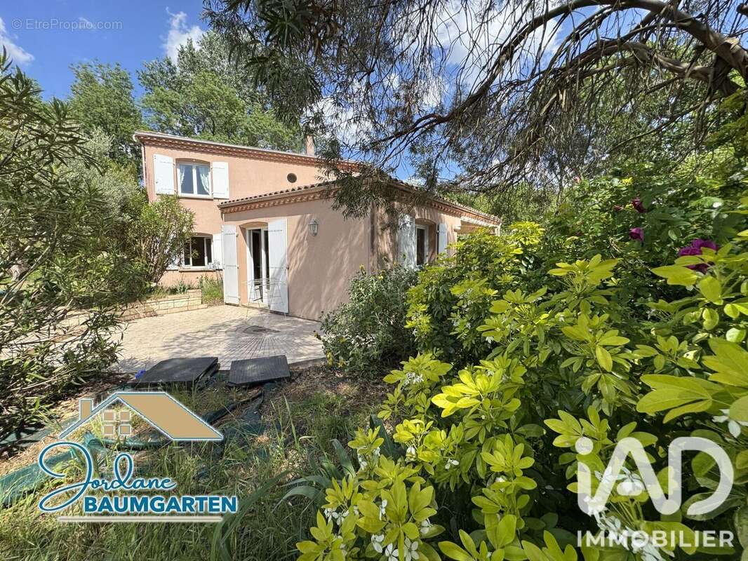 Photo 2 - Maison à SAINT-GEORGES-DE-DIDONNE