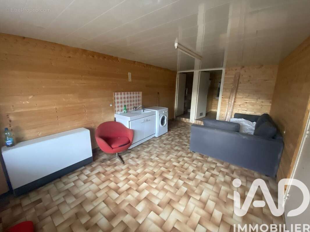 Maison 177 m² à Saint-Jean-La-Vetre  - photo 4
