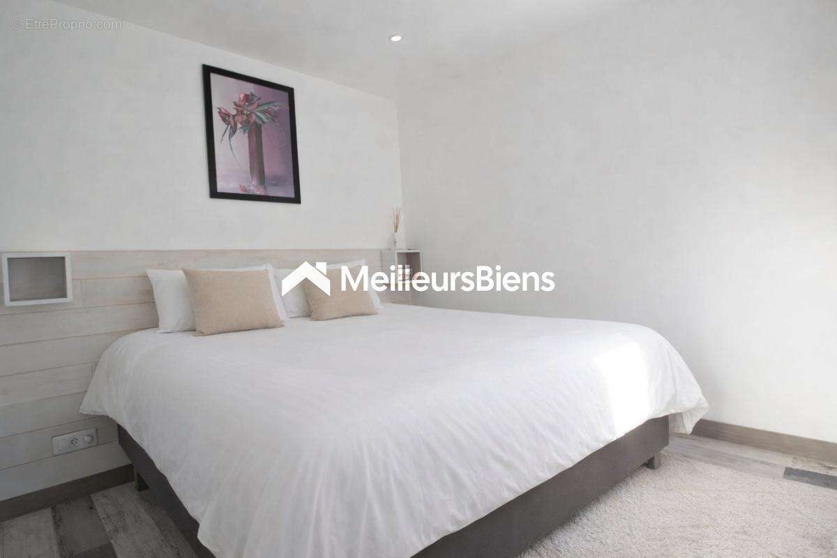 Maison à SAVIGNY-SUR-ORGE