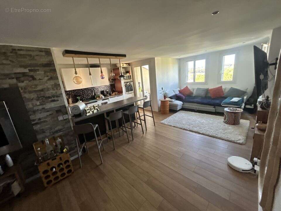 Appartement à MARSEILLE-13E