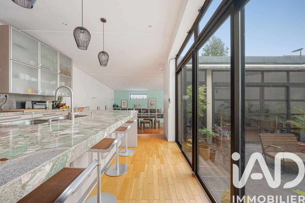 Photo 1 - Maison à ASNIERES-SUR-SEINE