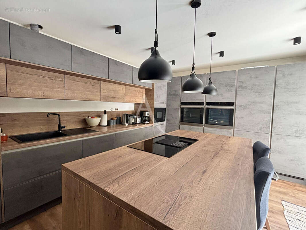 Maison à NEUVILLE-SUR-OISE