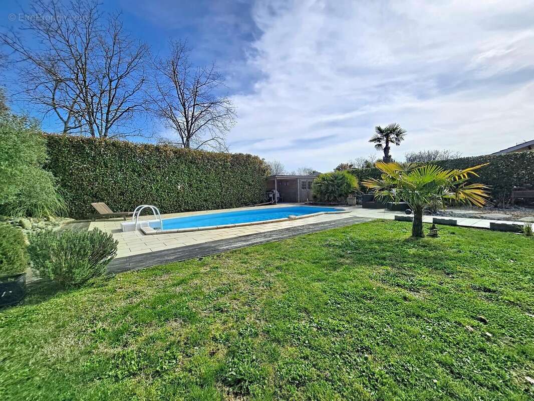 Photo 8 - Maison à SAINT-JEAN-D'ILLAC