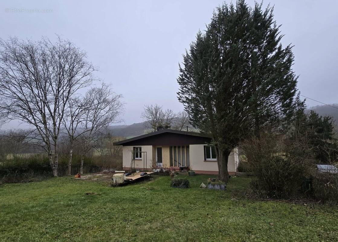 Maison à VANDELAINVILLE