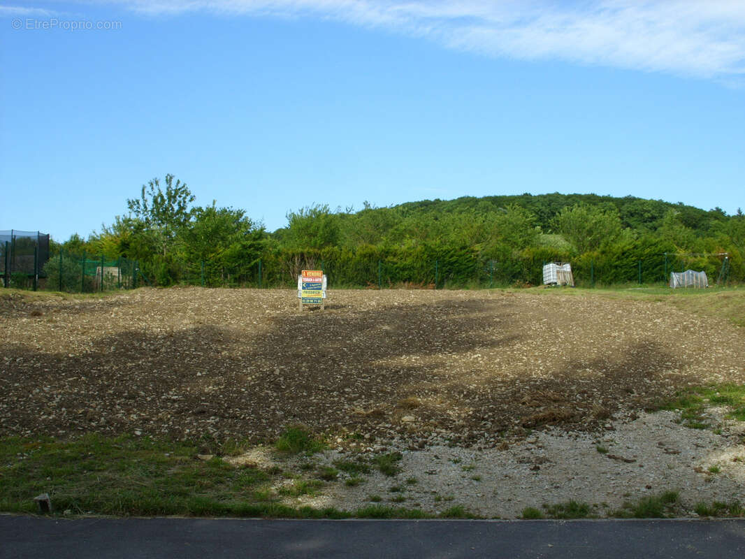 Terrain à DEMANGE-AUX-EAUX