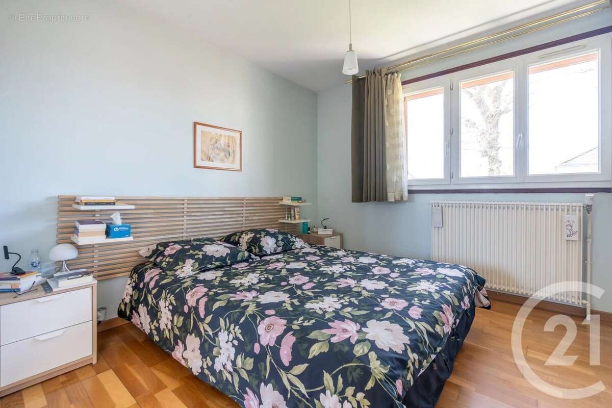 Maison à VILLIERS-SUR-MARNE