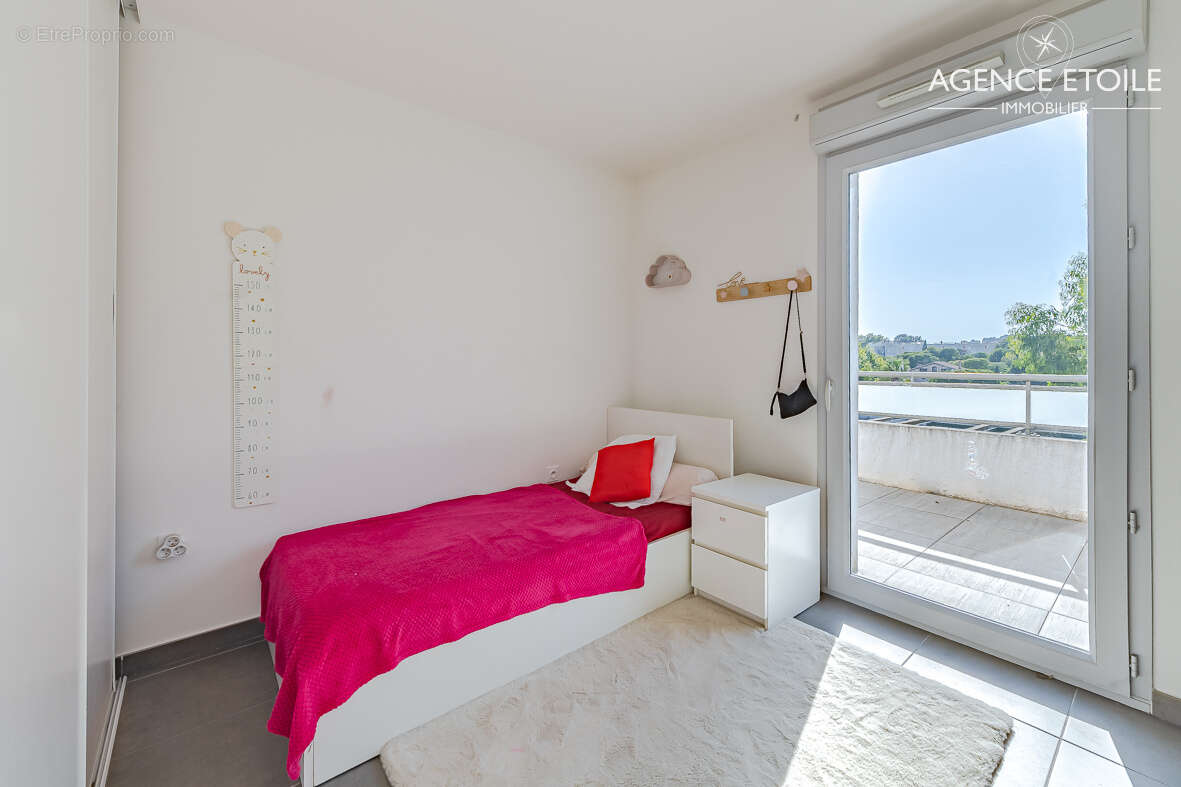 Exclusivité   Appartement T4 lumineux, dernier étage, terrasse 23 m2   Les Camoins - photo 14