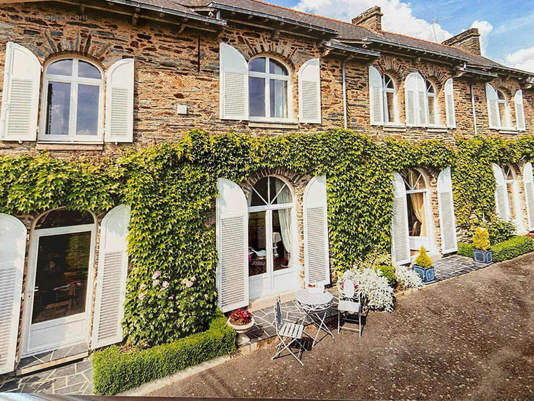 Maison à GUEMENE-PENFAO