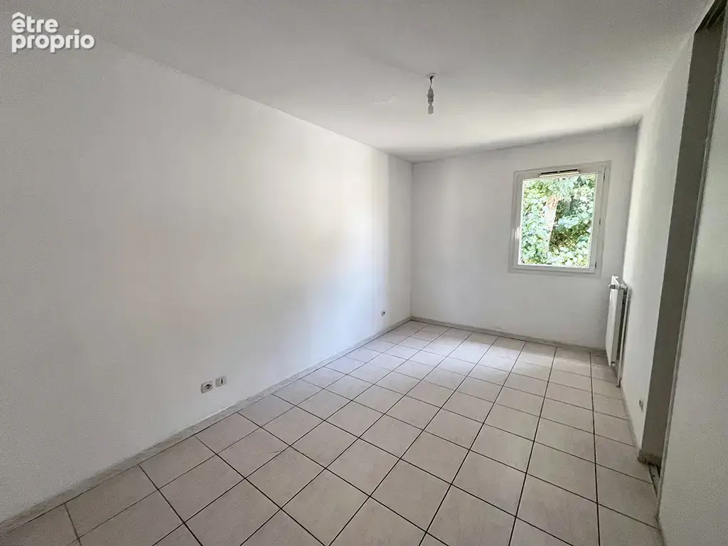 Appartement 86 m² à Avignon  - photo 9