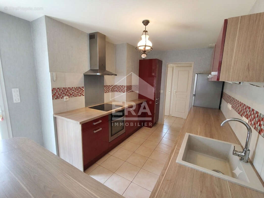 Maison 114m² à saint-front-de-pradoux - photo 5