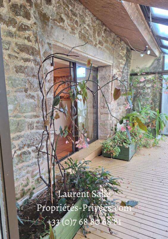 Maison à QUESTEMBERT