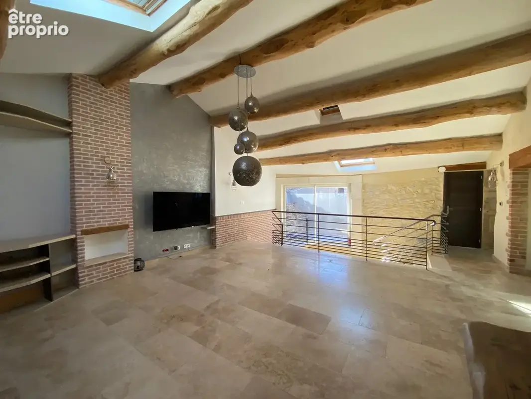 Achat / Vente Maison de Village de Caractère 160 m2 — Seynes (30320 - Proche Uzès) — Terrasse Tropézienne 33 m2, Cour, Garage &  - photo 3