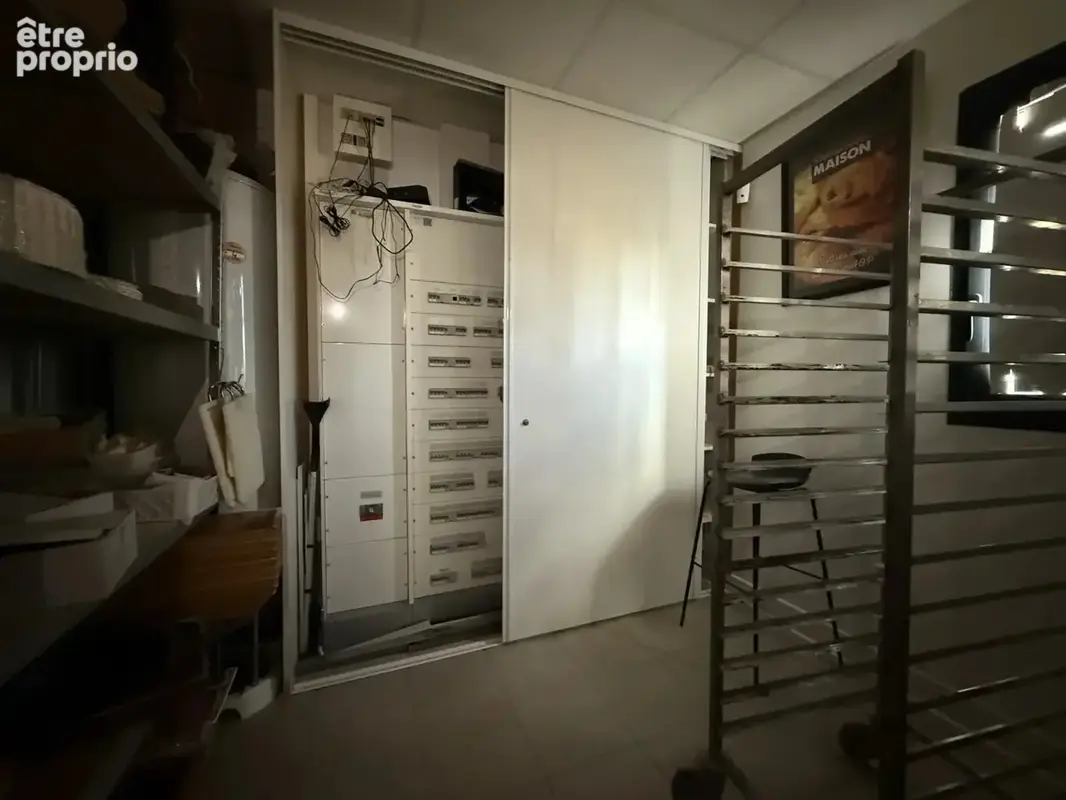 Commerce à vendre à Gemozac (17260) - photo 13