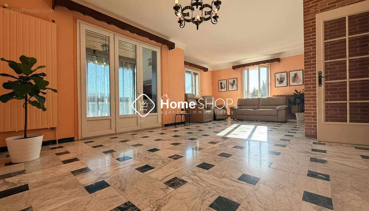 Maison à SEPTEMES-LES-VALLONS