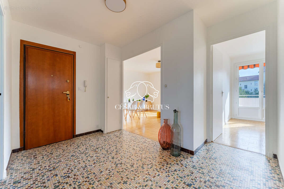 Appartement à VILLEURBANNE