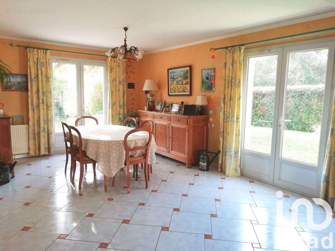 Photo 4 - Maison à MOISSY-CRAMAYEL