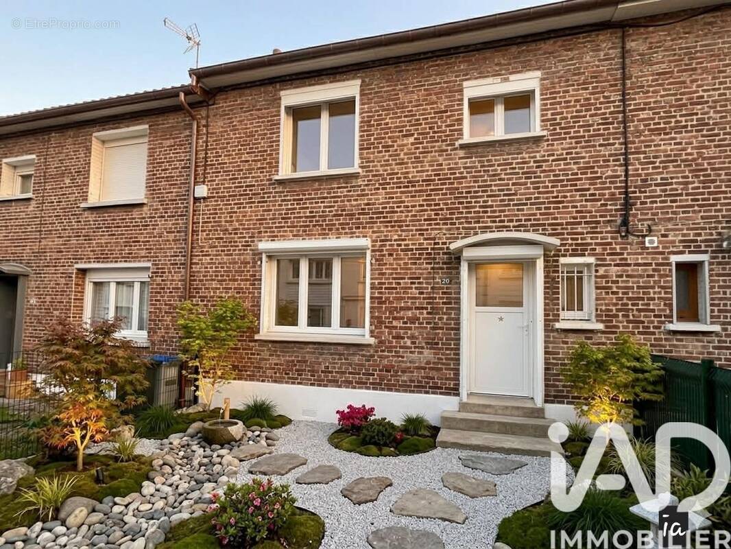 Photo 1 - Maison à SOMAIN