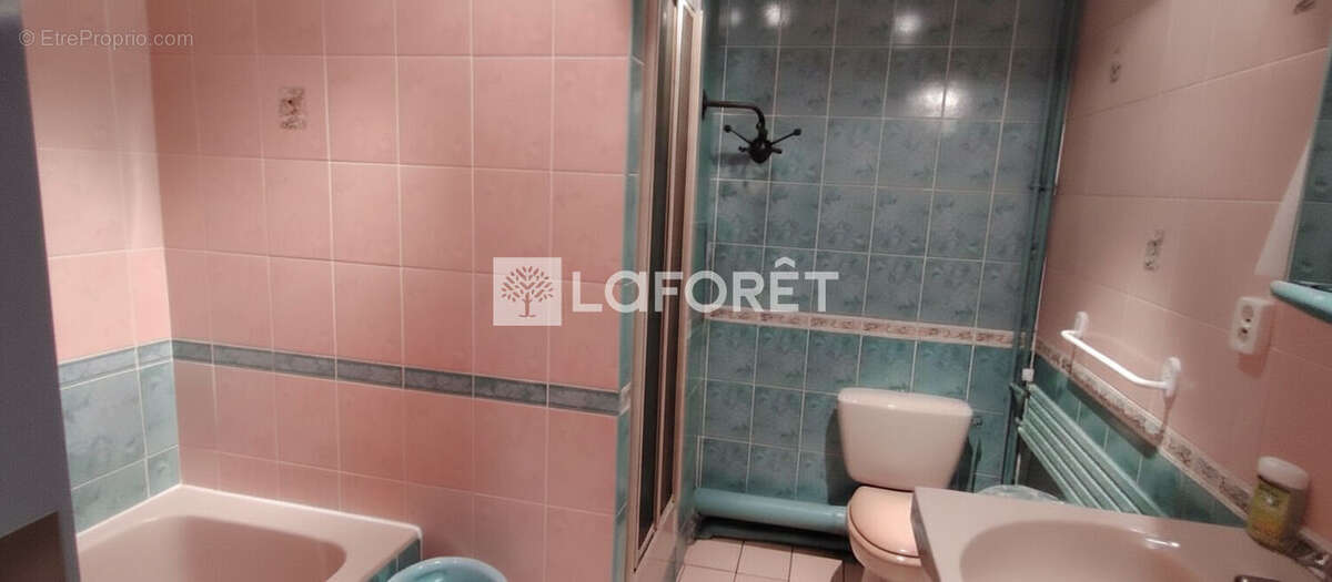 Appartement à PARIS-14E