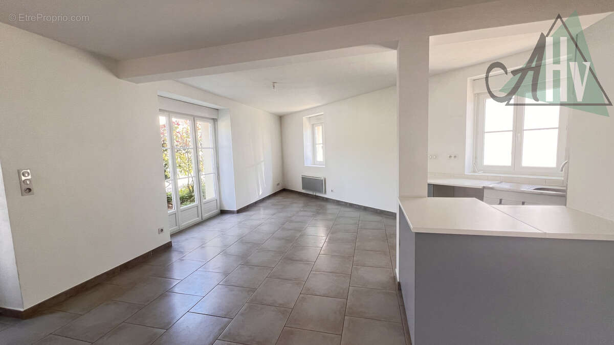 Appartement à JANVILLE