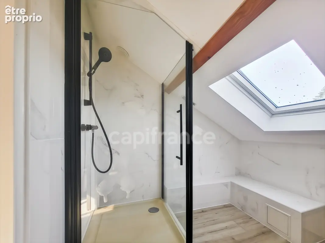 A seulement 7 minutes de Genlis, LONGCHAMP, belle maison spacieuse de 148 m² avec deux garages et piscine - photo 15