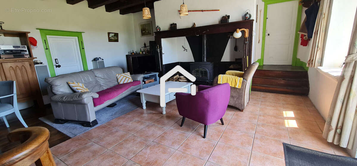 Maison à LOUIGNAC