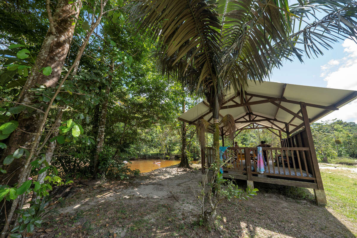 Maison à MONTSINERY-TONNEGRANDE