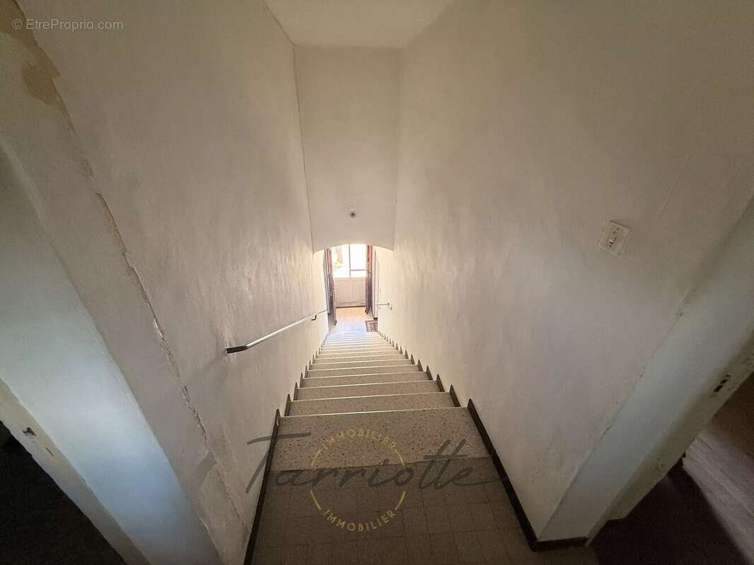 Appartement à MONTELIMAR