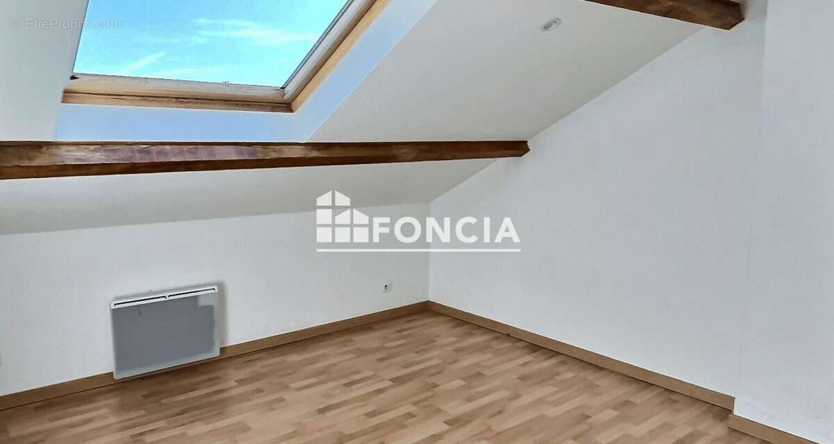 Appartement à ROUSSILLON