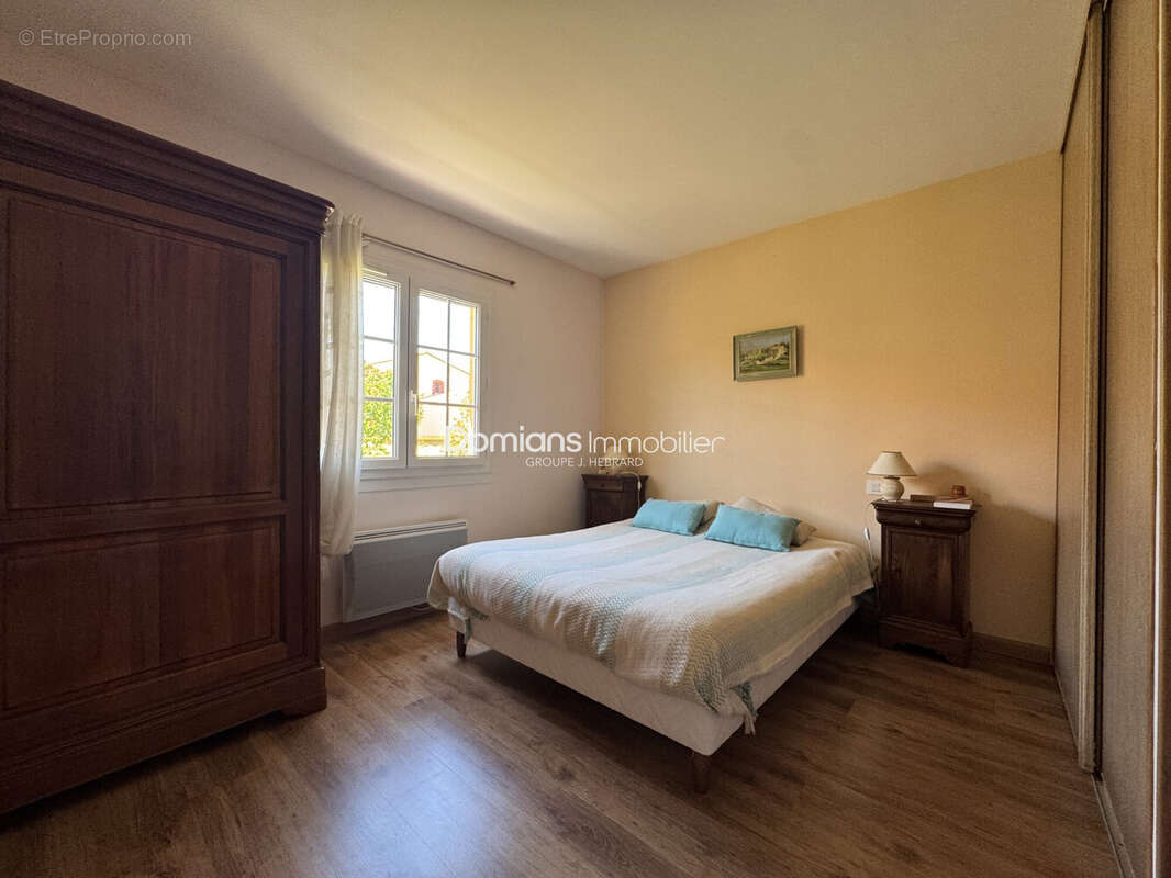 Maison 120 m² à Villemolaque  - photo 7